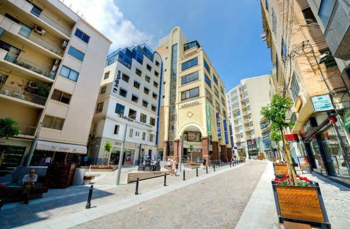 Spacious, Top Location Sliema Apartment Exterior foto